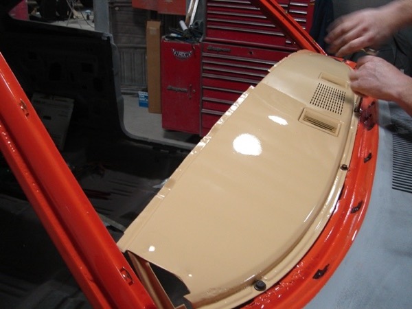 Building the General Lee: installing dash