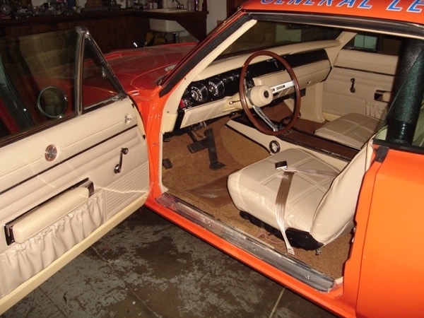 Building the General Lee: light tan interior