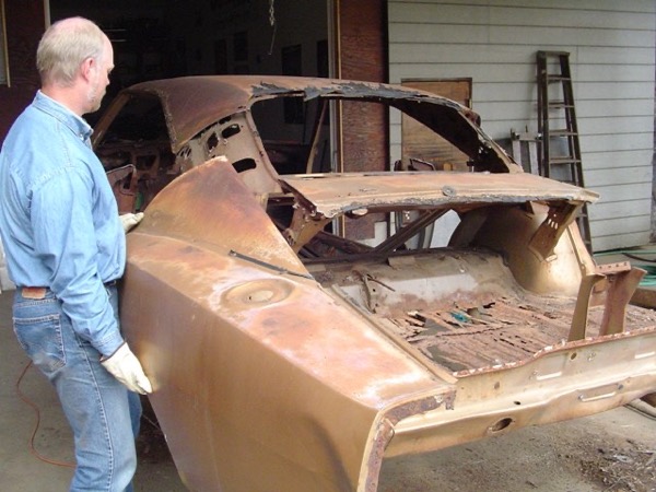 Building the General Lee: removing quarter panels