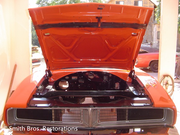 General Lee Build: engine bay